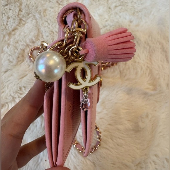 Chanel Coco Pink bifold WOC wallet on chain w Gold Accents & charm vintage - Picture 16 of 16